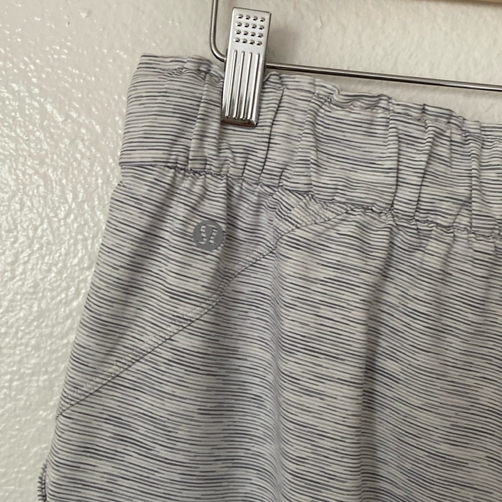 lululemon athletica Gray Women's Pants - Picture 9 of 11